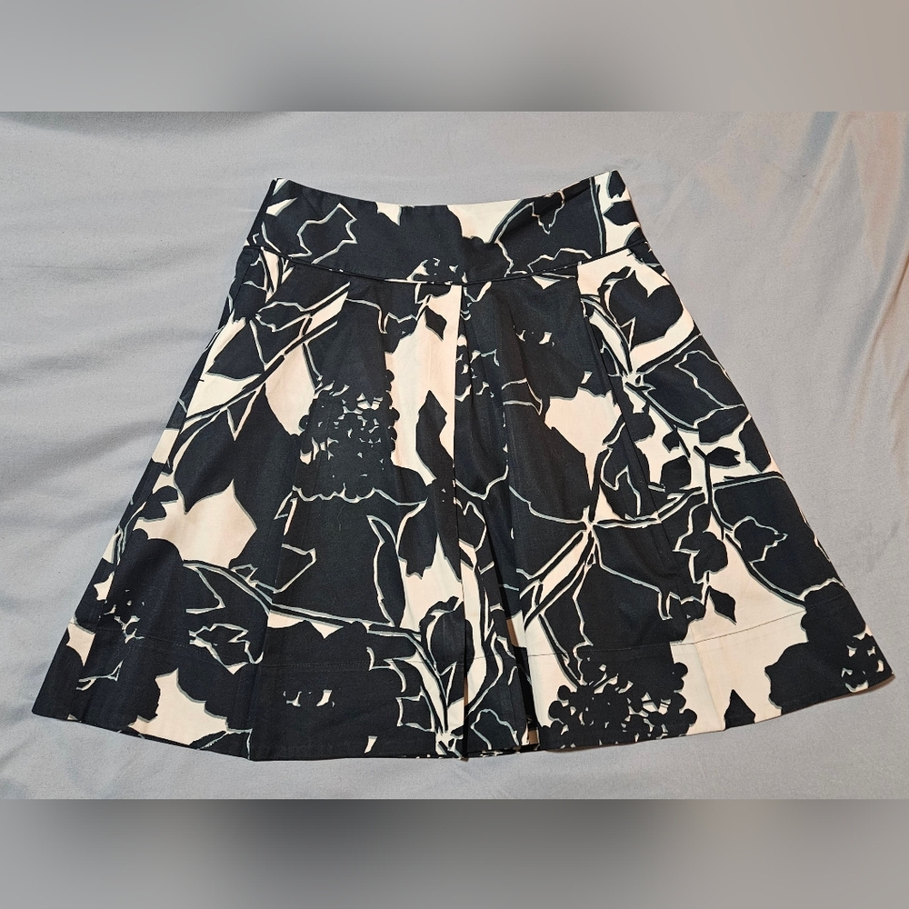The Limited floral print skirt - Small, navy and cream